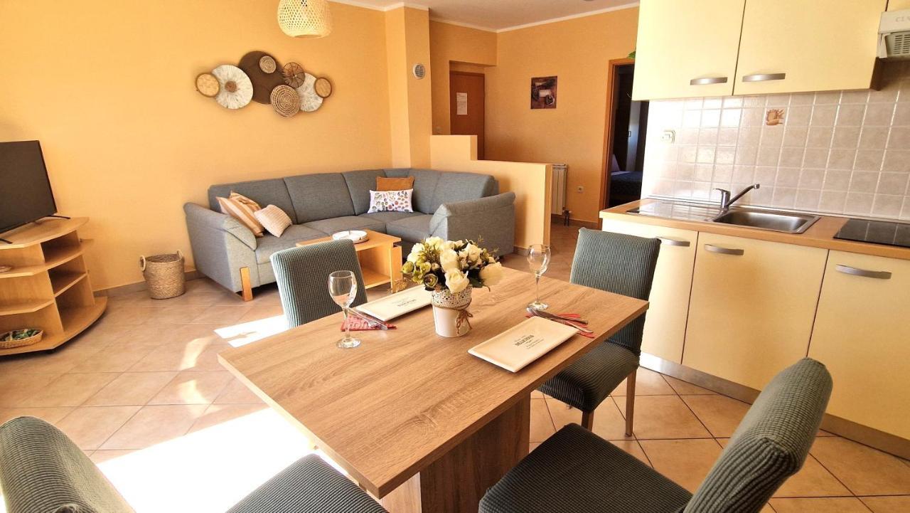 Apartments Ana & Ivan Крк Экстерьер фото